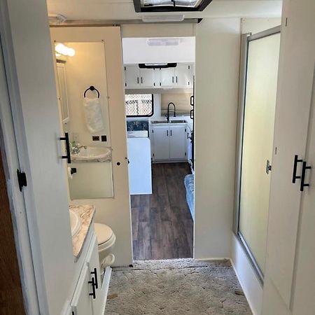 Hotel Rv2 Stunning Rv Private Netflix Freeparking à Moreno Valley Extérieur photo